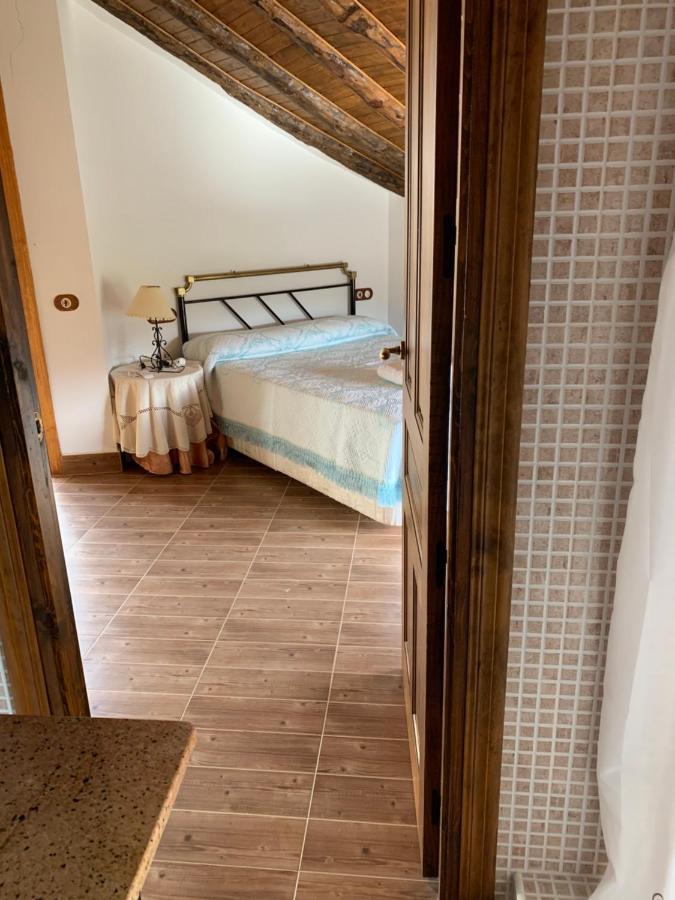 Habitacion Rural El Chorrillo 卡斯特里尔 外观 照片